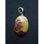 Silver and agate pendant