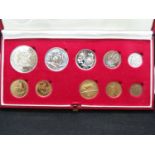 1980 South African Mint coin set including 8gram fine gold 2rand and 4gram fine gold 1rand