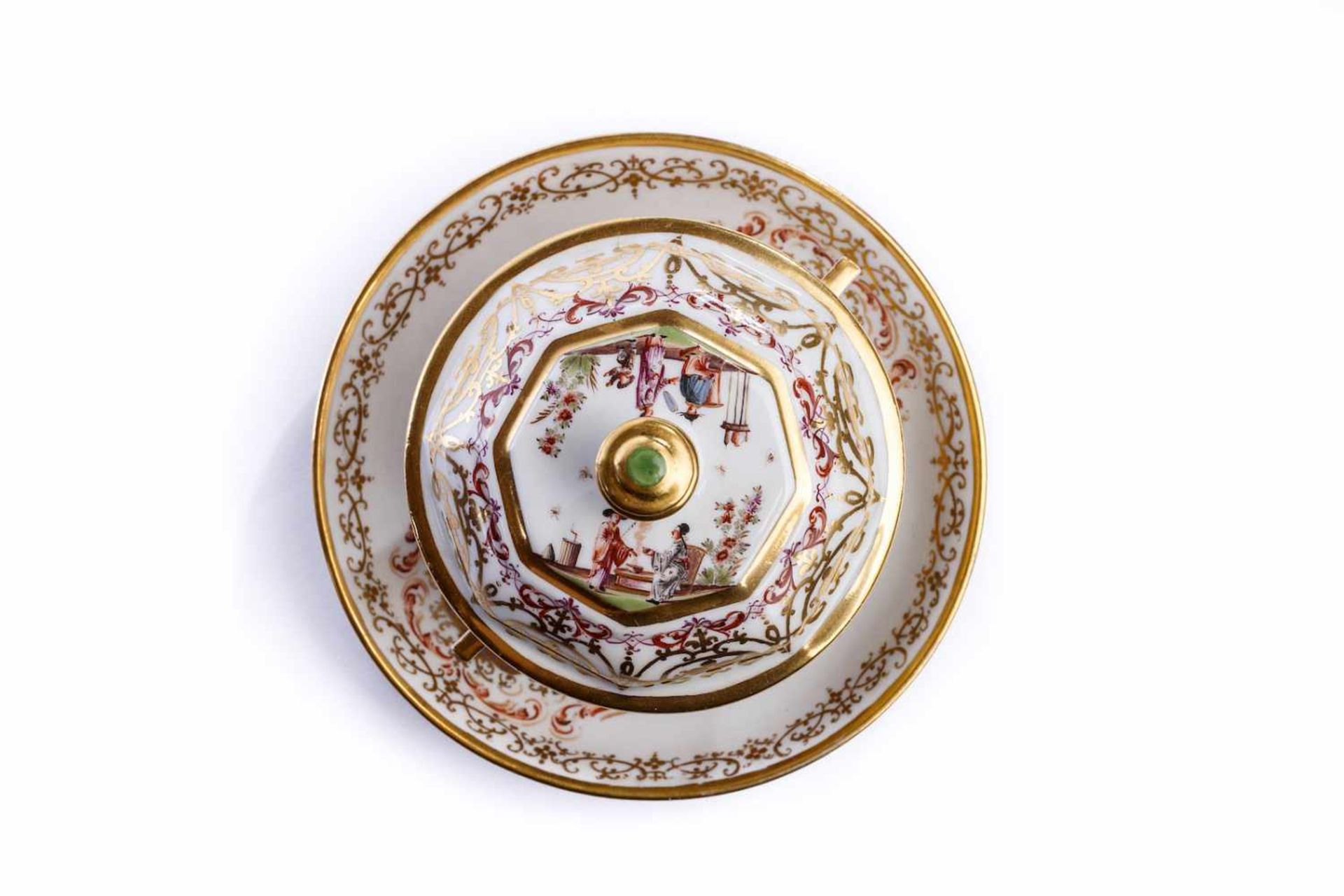 Kleines Deckelgefäß, Meissen 1725/30Deckelgefäß mit Unterschale, Meissen 1725/30, Deckelgefäß mit - Bild 2 aus 6