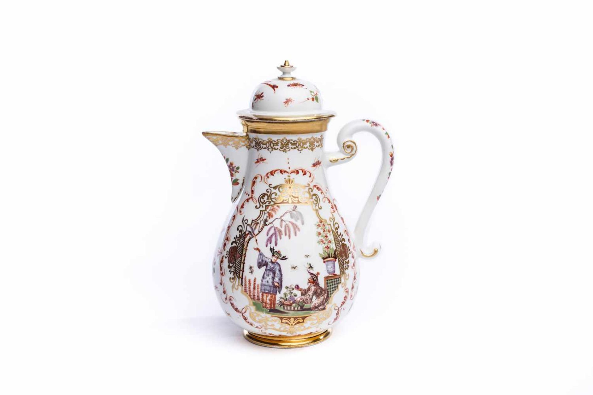 Kaffeekanne, Meissen 1725Kaffeekanne, Meissen 1725, birnförmig, S-förmiger Henkel und kurze, V-