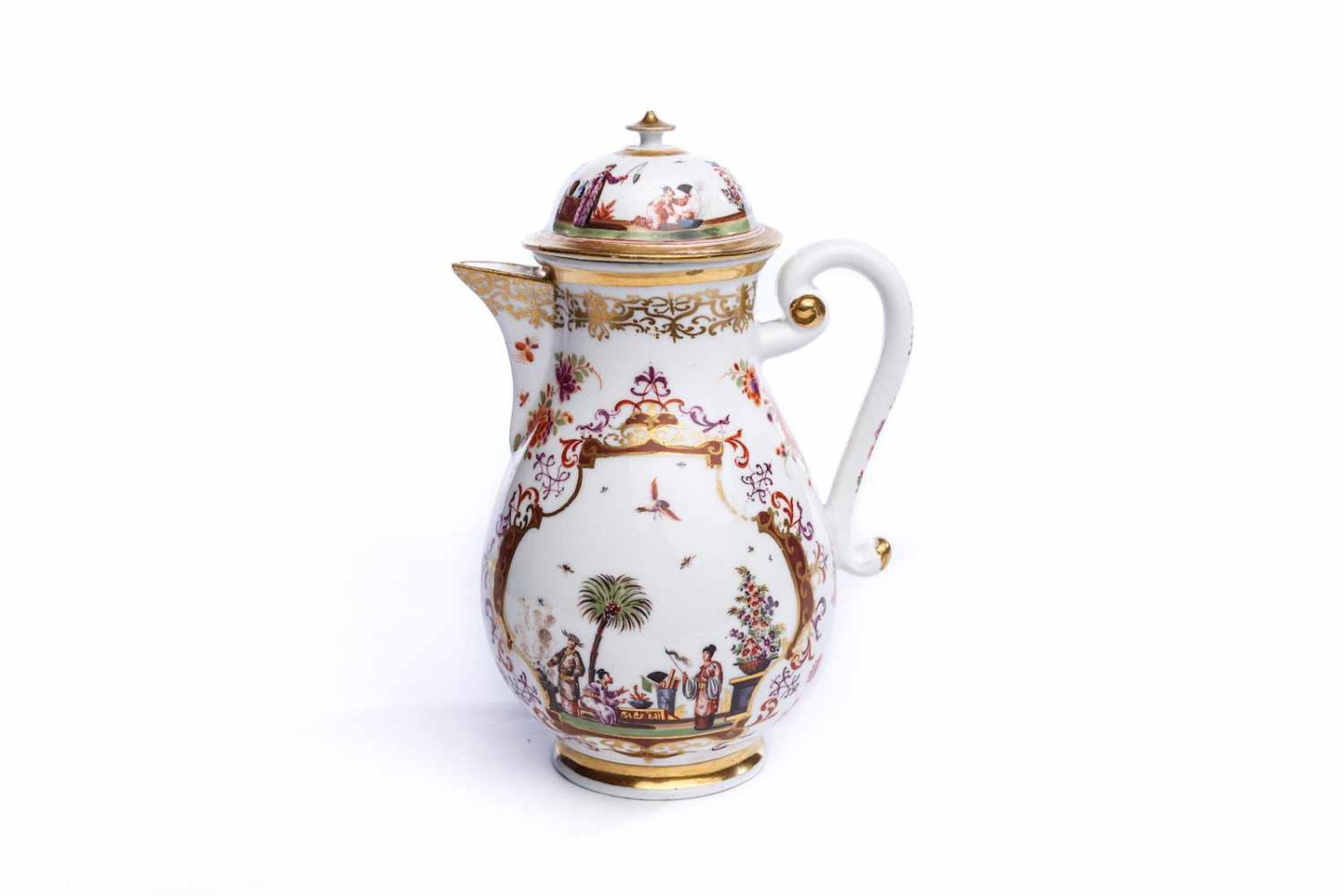 Kaffeekanne, Meissen 1723/24Kaffeekanne, Meissen 1723/24, birnförmig, S-förmiger geschweifter Henkel