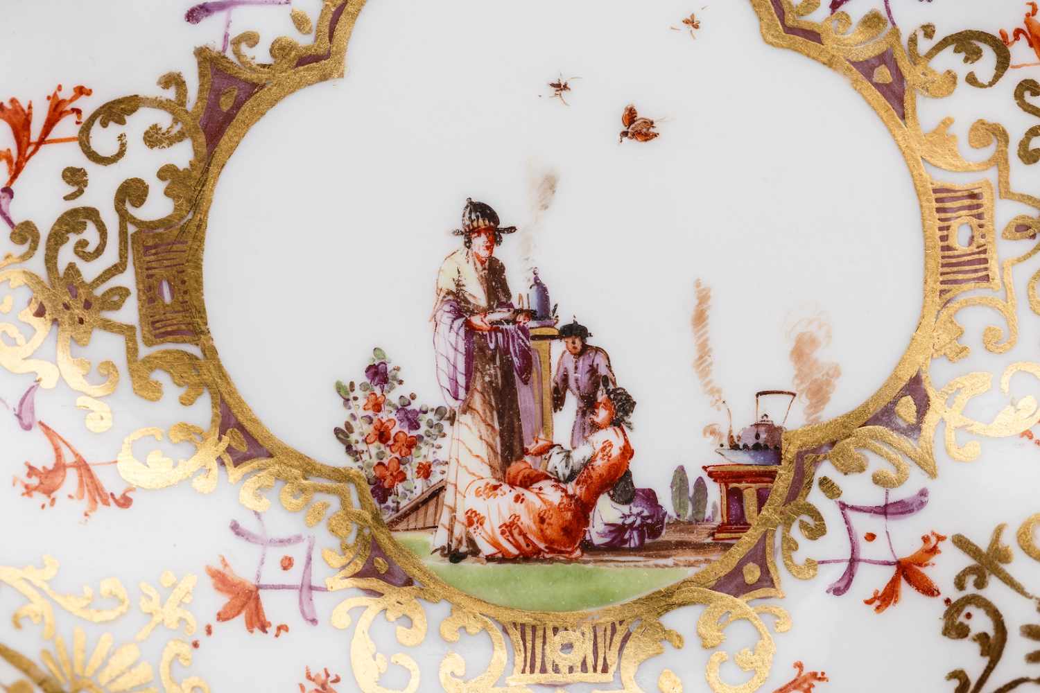 Koppchen mit Unterschale, Meissen 1728/30 Koppchen mit Unterschale, Meissen 1728/30 , beide Teile in - Image 2 of 3