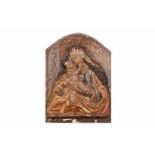 "Heilige Maria mit Kind"Künstler unbekannt, Holzschnitzerei, Relief um 1600, polychrom gefasst und