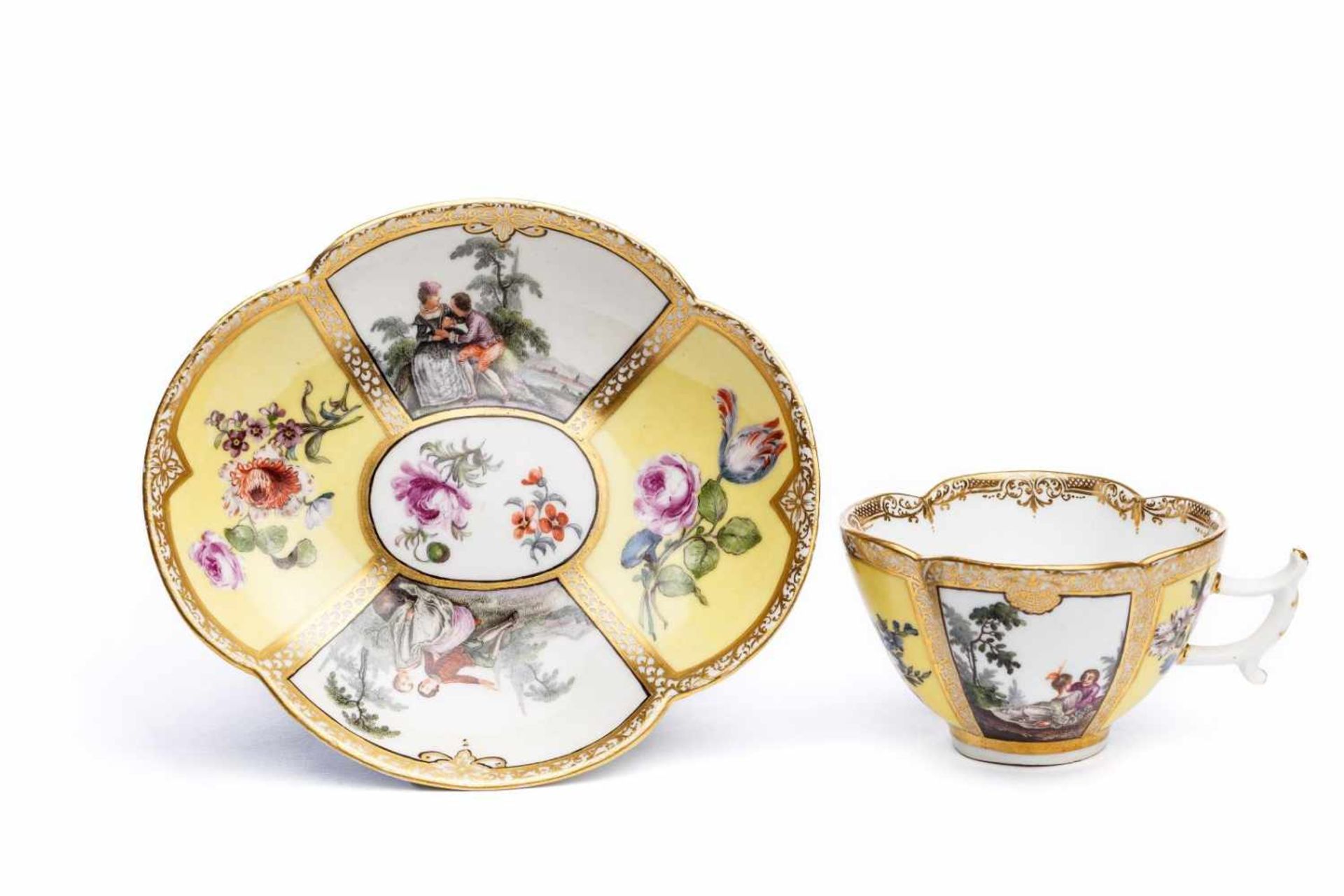 Ziertasse mit Untertasse "Watteau", Meissen 1745Ziertasse mit Untertasse "Watteau", Meissen 1745,