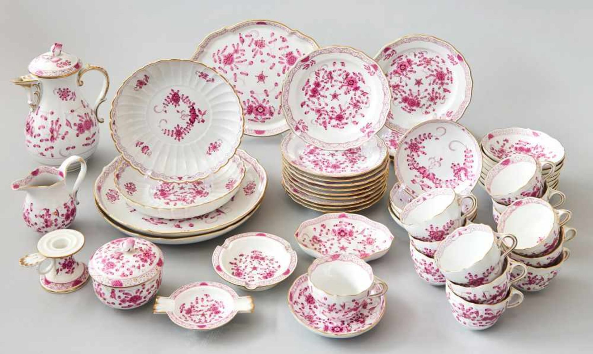 Meissen Indische MalereiKaffeeservice 51-teilig, 1. Wahl, 7 Teile 2. Wahl (3 Gedecke + 1