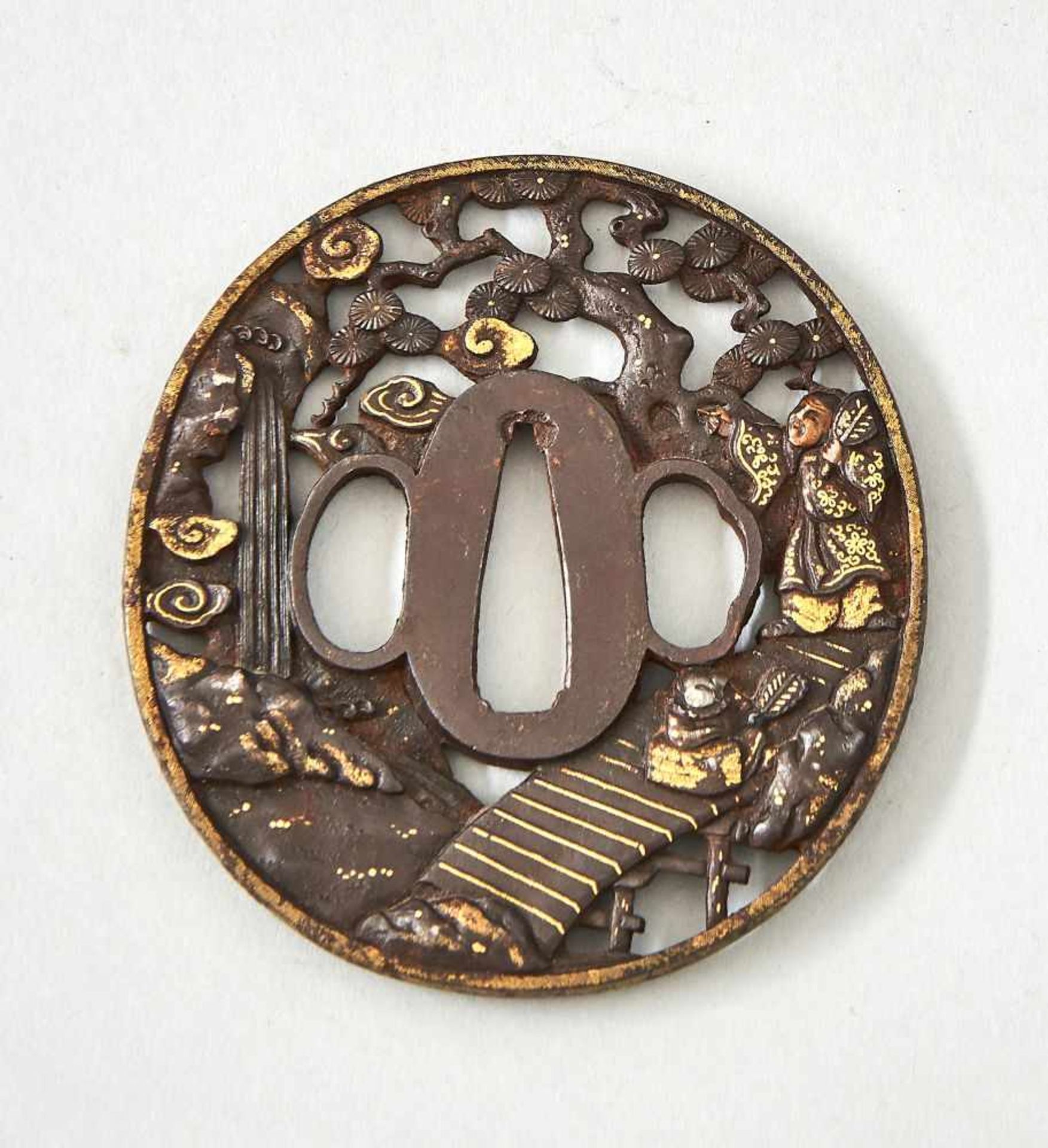 Tsuba, Japan 19. Jhdt.Tsuba, Eisen in ovaler Form mit Goldtauschierungen, Japan 19. Jhdt. Höhe 7,8 - Bild 2 aus 2