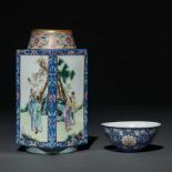 Conjunto de jarrón poligonal y cuenco en porcelana china. Trabajo Chino, Siglo XXEl jarrón