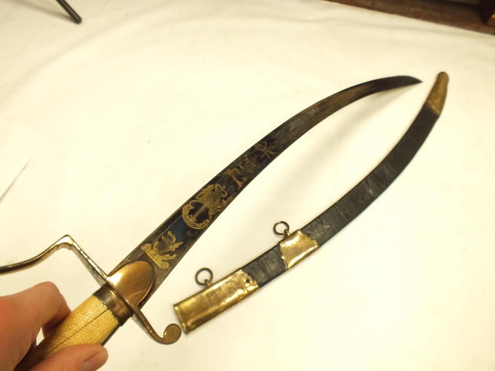 A GEORGIAN GRENADIER GUARDS OFFICER'S SWORD, 82.5cm sharply curved blade by Runkel, decorated with - Image 5 of 19