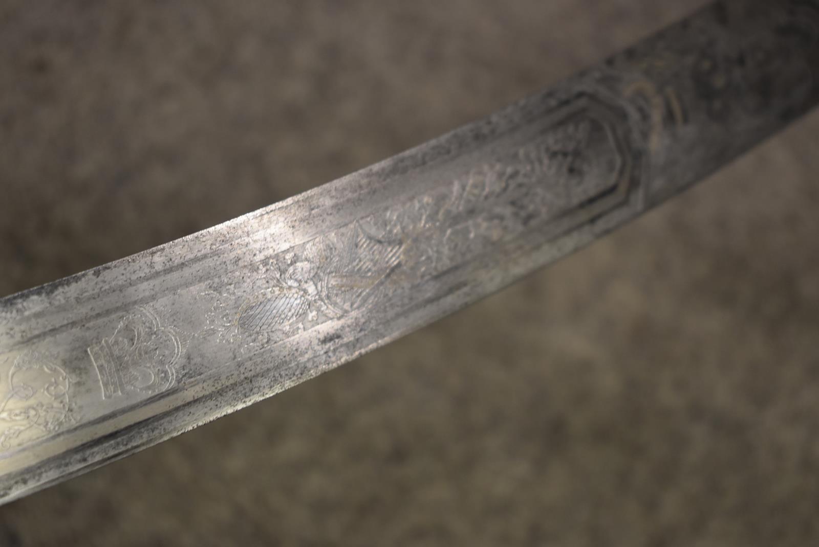 A GEORGIAN IRISH MILITIA PRESENTATION SABRE BY PROSSER, 80cm curved blade frost etched and decorated - Image 11 of 17