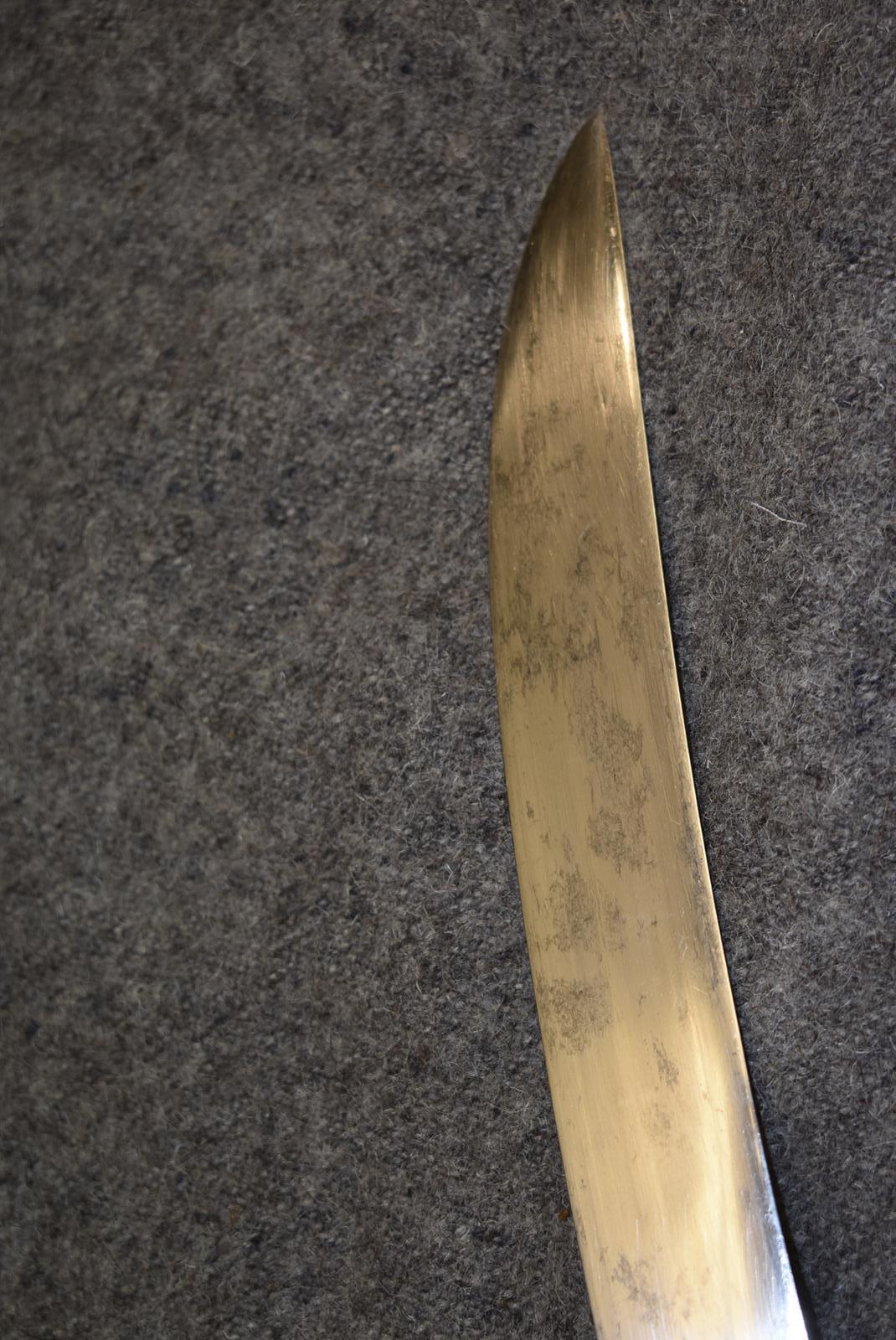 A GEORGIAN IRISH MILITIA PRESENTATION SABRE BY PROSSER, 80cm curved blade frost etched and decorated - Image 15 of 17