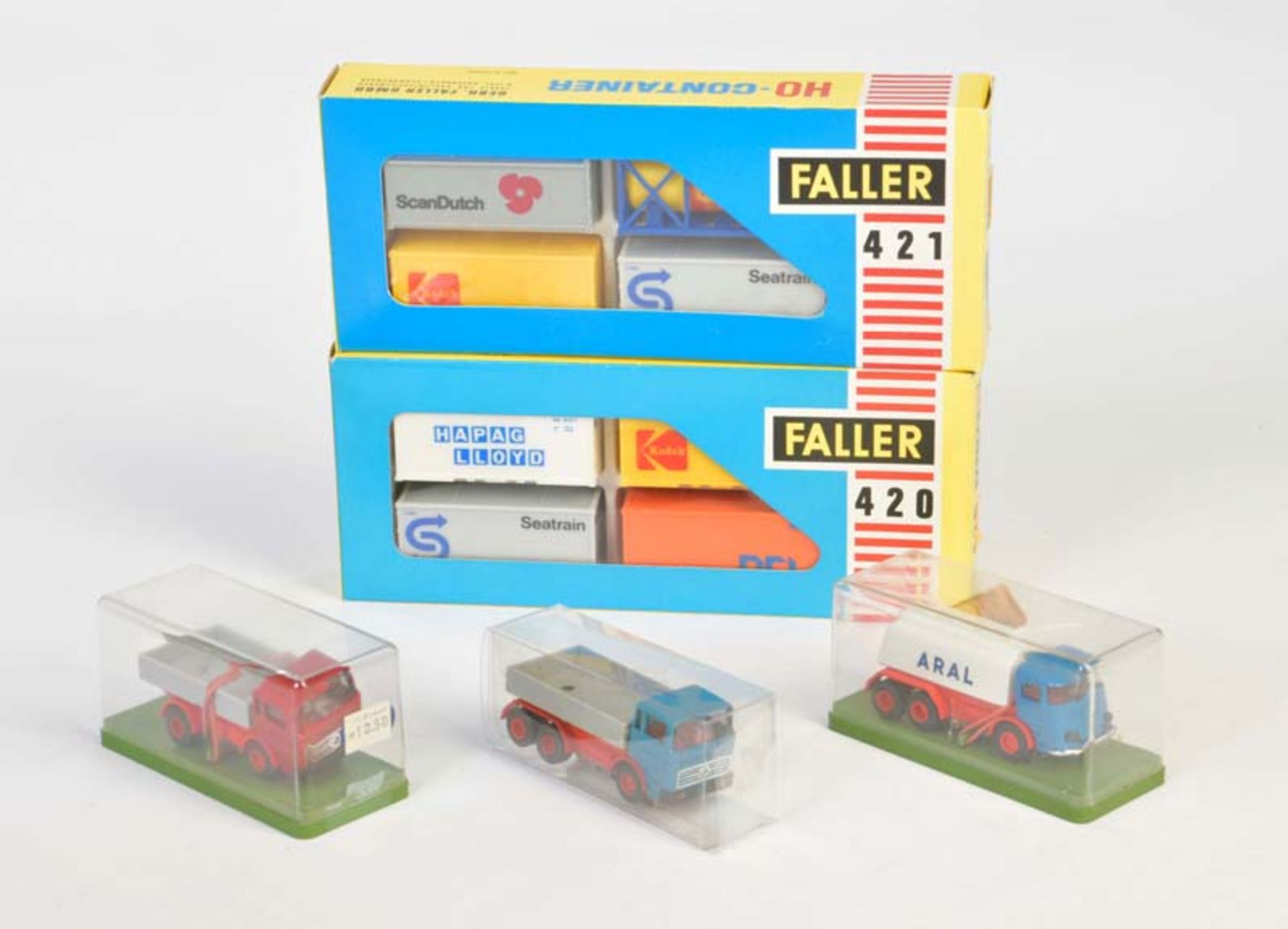 Faller AMS, 3 LKW + H0 Container 420/421, 1:87, neuwertigFaller AMS, 3 Trucks + H0 Container 420/