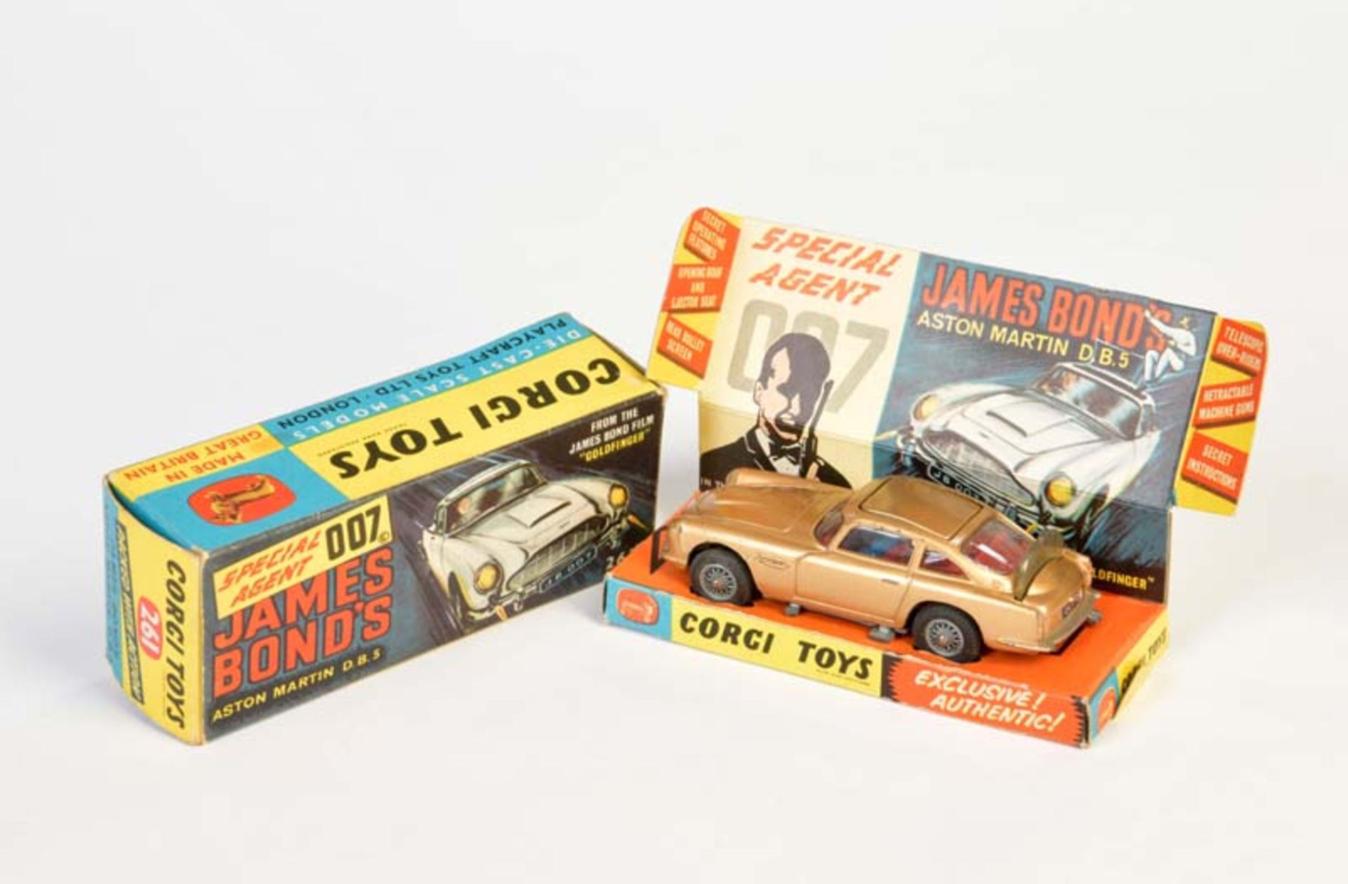 Corgi Toys, James Bond Aston Martin DB5, Great Britain, 9,5 cm, Druckguss, min. LM, Okt Z 1, mit