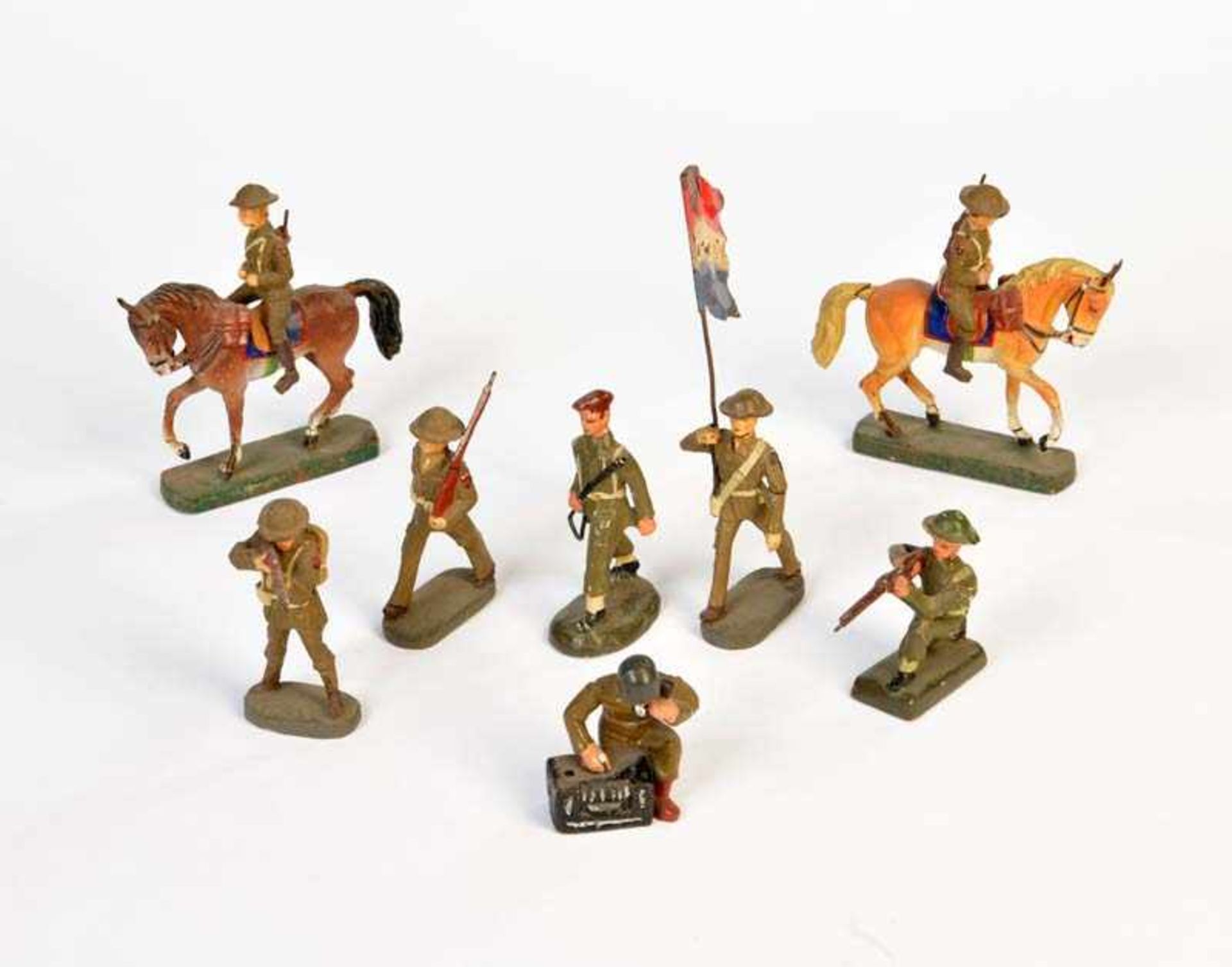 Elastolin a.o., 6 Soldiers + 2 Horsemen, Germany pw, composite, part. paint d., composite min.