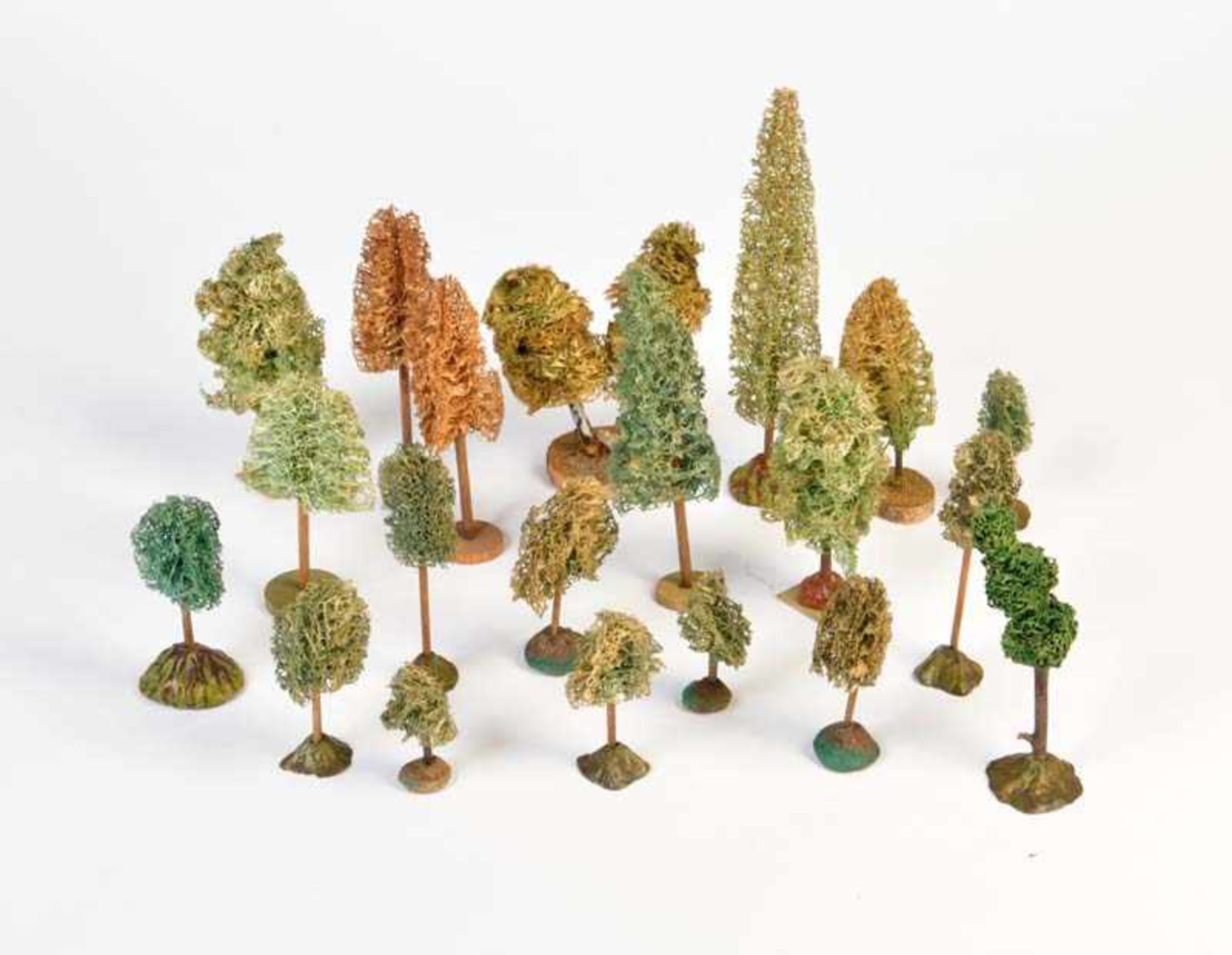 Bundle Trees, Germany pw, wood, C 1Konvolut Lufa Bäume, Germany VK, 5-15 cm, Holz, Z 1- - -21.50 %