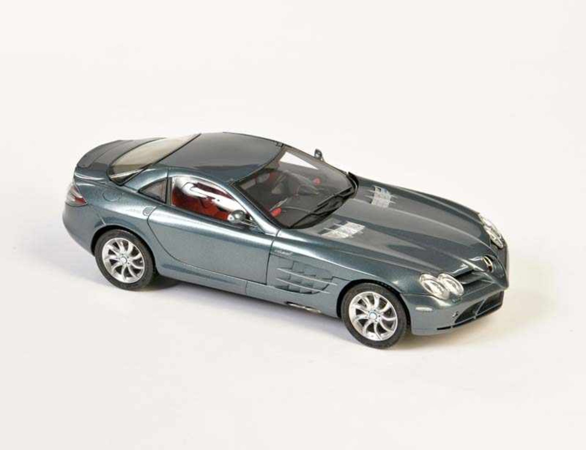 CMC, Mercedes Benz SLR Mc Laren 2003, W.-Germany, 1:18, original box, C 1CMC, Mercedes Benz SLR Mc