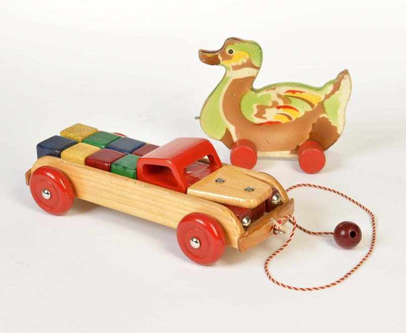 Bundle Toys out of Wood, W.-Germany, truck + duck, C 2Konvolut Holzspielzeug, W.-Germany, 17 + 27