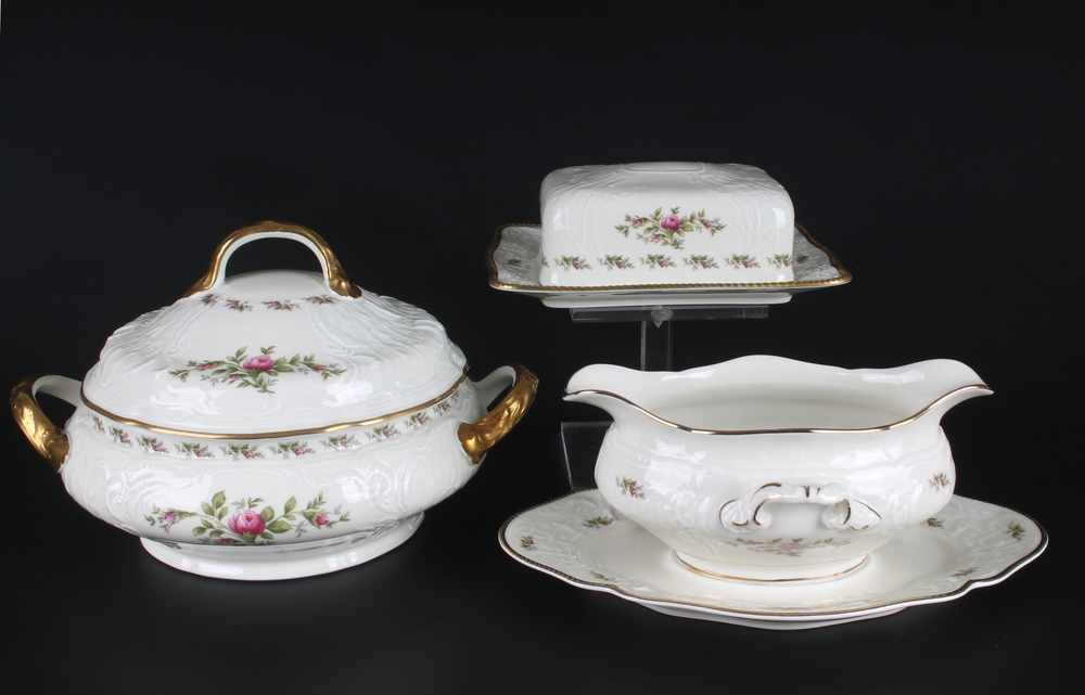 Rosenthal Sanssouci Elfenbein Moosrose, umfangreichen Speiseservice,48-teilig, Porzellan, am Boden - Image 3 of 8