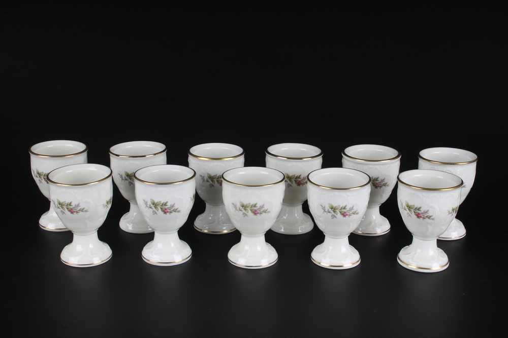 Rosenthal Sanssouci Elfenbein Moosrose, umfangreichen Speiseservice,48-teilig, Porzellan, am Boden - Image 6 of 8