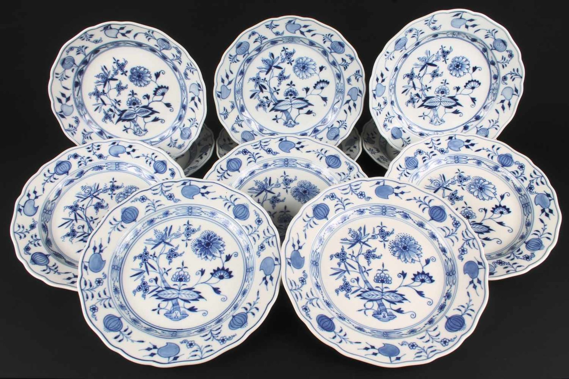 Meissen 11 Speiseteller Zwiebelmuster Knaufzeit,Schwertermarke mit 3 und 4 Scheifstrichen, 11