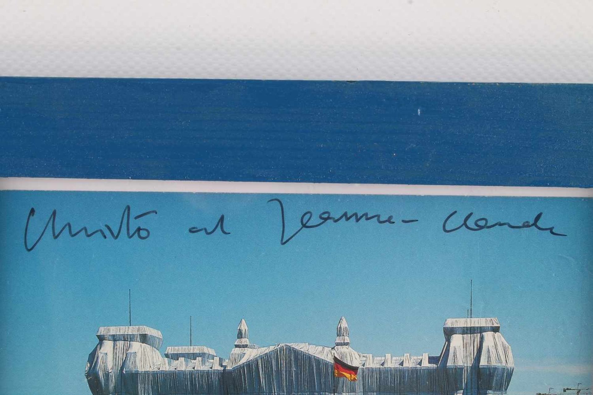 CHRISTO & JEANNE-CLAUDE handsignierte Fotografie des verhüllten Reichstages,Fotografie des 1995 - Bild 3 aus 3