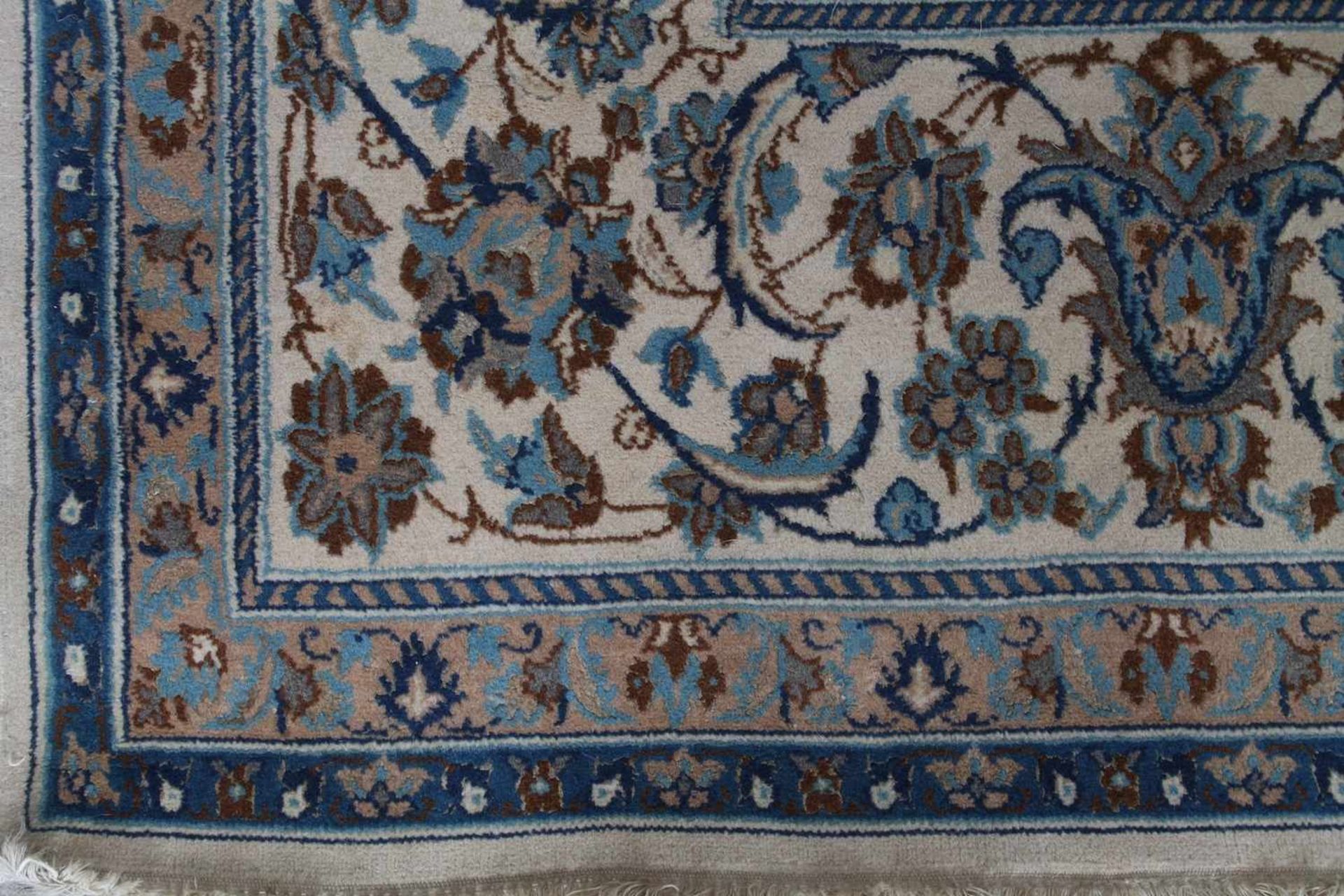Großer Nain Teppich, Iran Wolle mit Seide,handgeknüpfter Teppich, Wolle mit Seide, 327 cm x 207 - Bild 4 aus 6