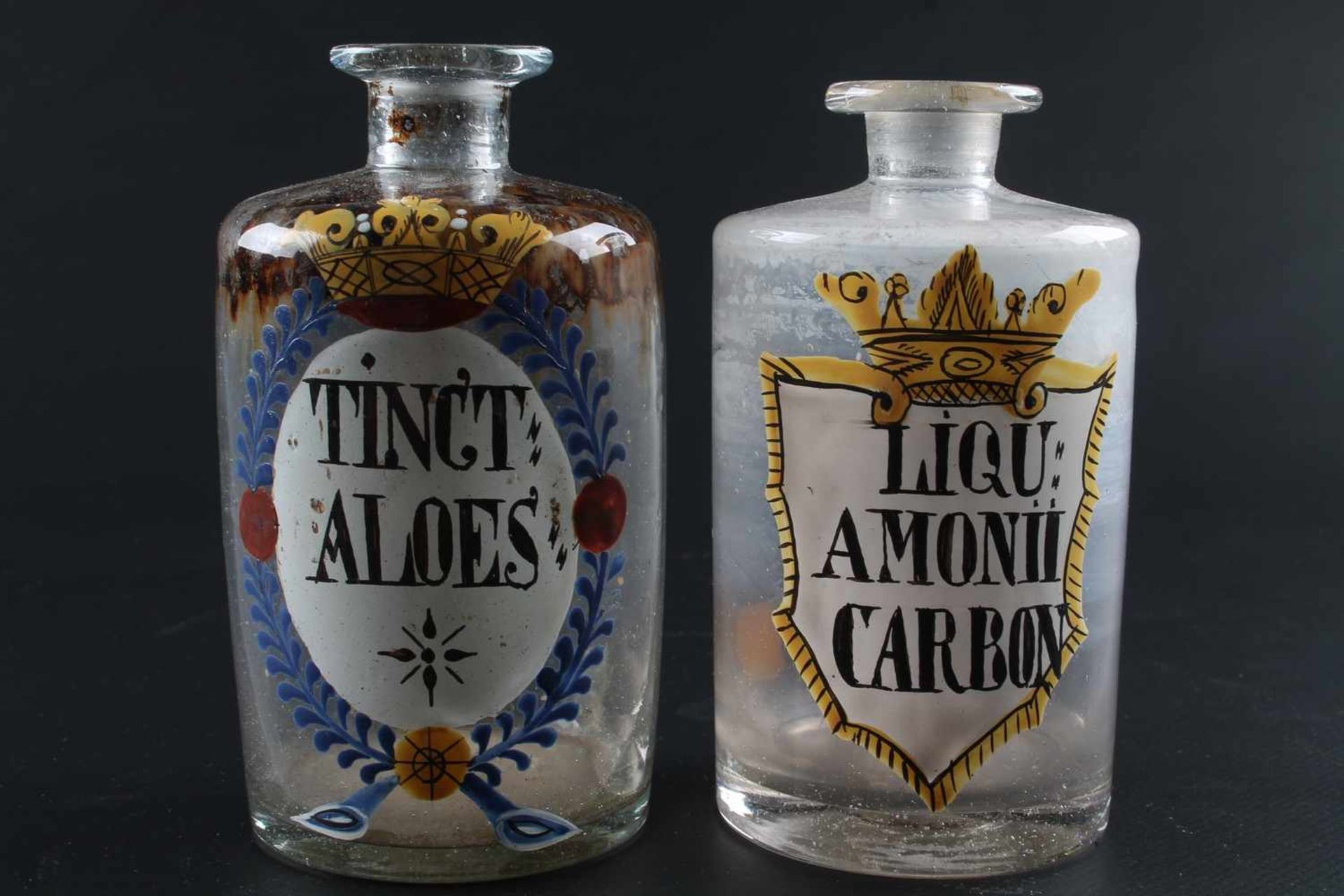 18. Jahrhundert, 2 Apothekerflaschen Deutschland,beide Gefäße mit zylindrischem Korpus,