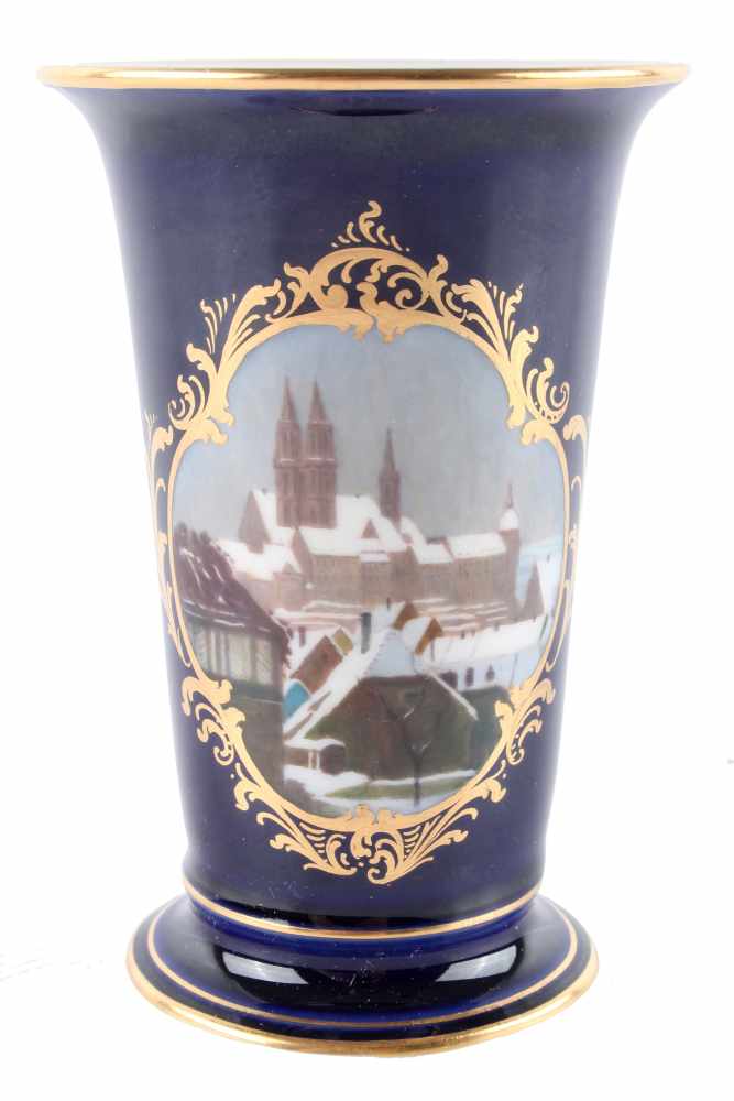 Meissen kobaltblaue Porzellan Vase mit Kathedralen-Motiv, Pfeifferzeit 1924 - 1934, Porzellanvase in