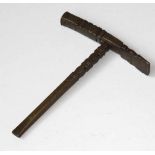 Zierhammer, Ritualhammerwohl um 1800. Messing fein bearbeitet u. ziseliert. Lange Schlagseite u.