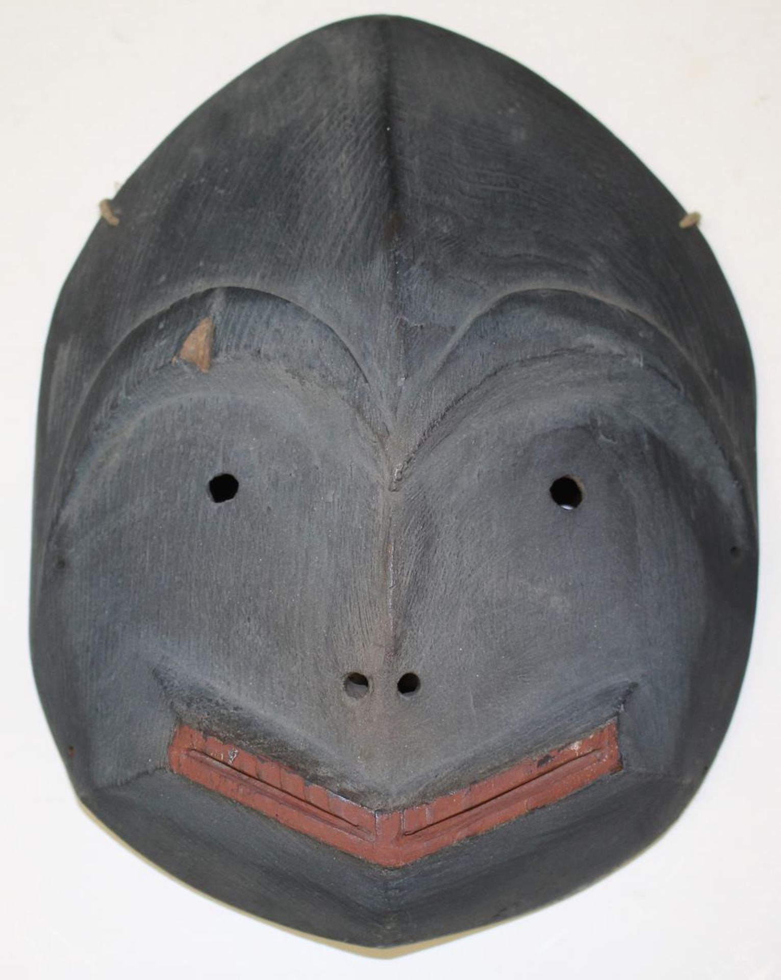 Museale Maskenvon 35 musealen Masken. Viele seltene Stücke, die im Kunsthandel u. Auktionen erworben - Image 14 of 14