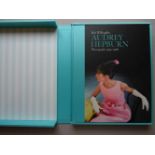 Fotografie.- Willoughby, B.Audrey Hepburn Photographs 1953 - 1966. Köln, Taschen, 2010. 282 S. Mit