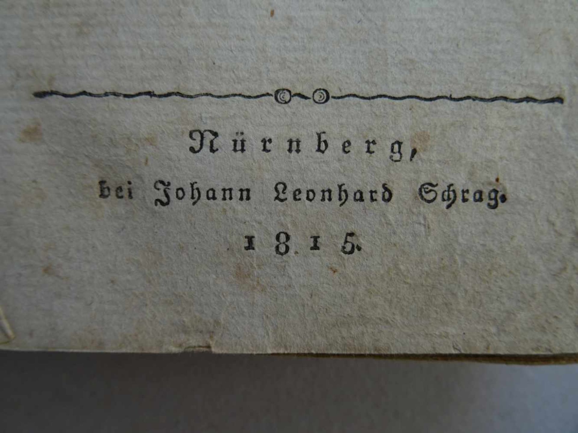 Eichendorff, J.v.Ahnung und Gegenwart. Ein Roman. Mit einem Vorwort von de la Motte Fouqué. - Bild 4 aus 8