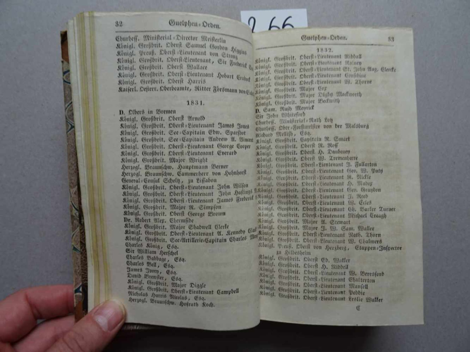 Niedersachsen.Staats- und Adress-Kalender für das Königreich Hannover auf das Jahr 1835. Hannover, - Image 2 of 4