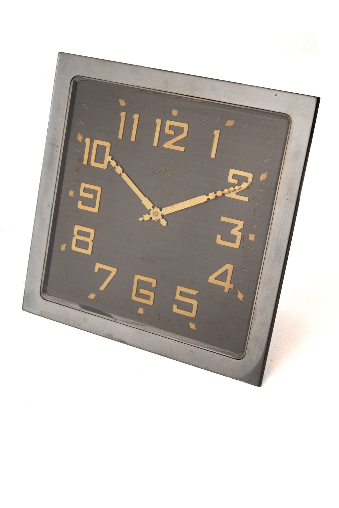 OMEGA, DESK CLOCK, STAINLESS STEEL . Large and fine stainless steel desk clock. Black [...]