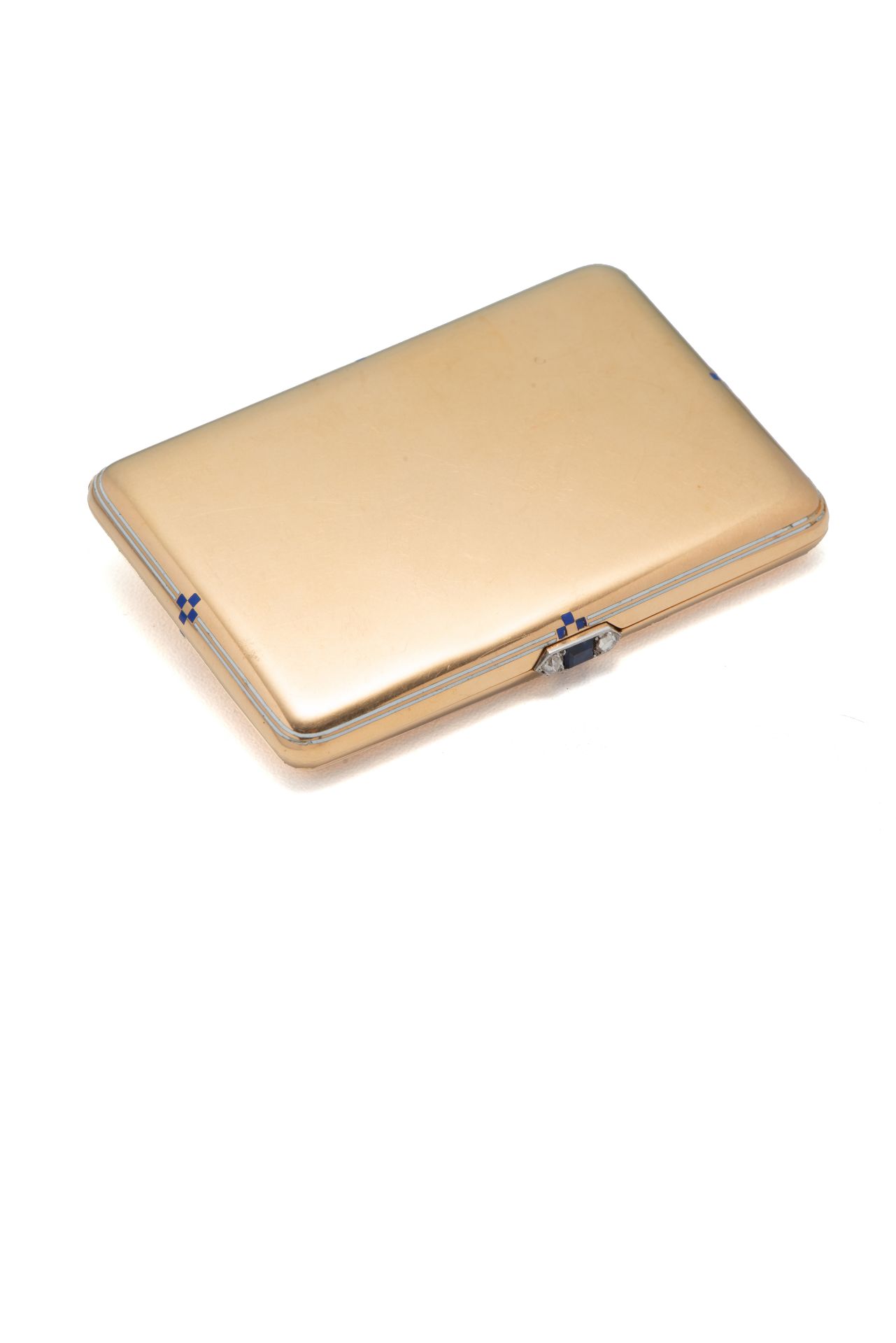 CARTIER, CIGARETTE box, YELLOW GOLD . Fine and rare rectangular cigarette box in 18k [...]