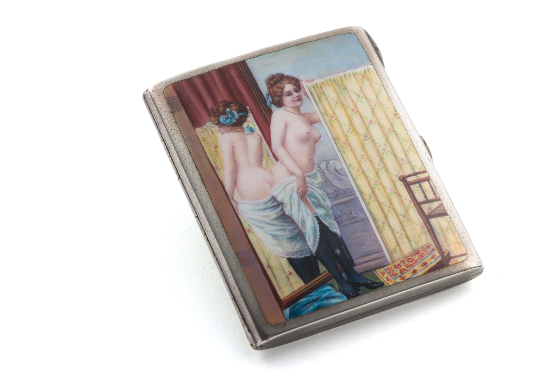 UNSIGNED, CIGARETTE CASE, SILVER AND ENAMEL. Very fine and rare cigarette case in [...]