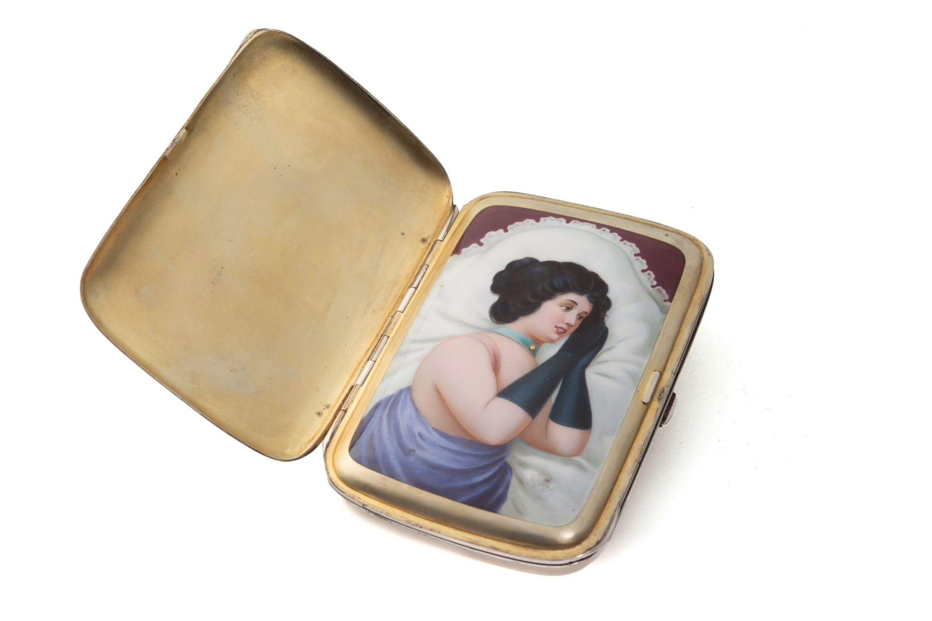 UNSIGNED, CIGARETTE CASE, SILVER AND ENAMEL . Very fine and rare cigarette case in [...]