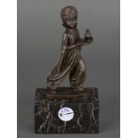 Johann Philipp Preiss (1882-1943). Sarotti Mohr. Bronze, verso sign., auf Marmorsockel, H=25,2 cm.