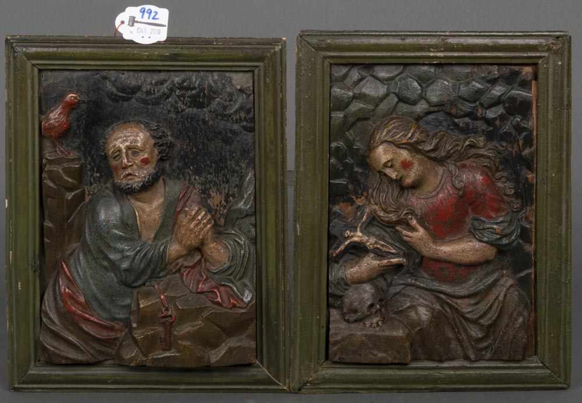 Zwei Heiligenreliefs. Holz, geschnitzt und bunt gefasst, je 22,5 x 16,5 cm.- - -25.00 % buyer's