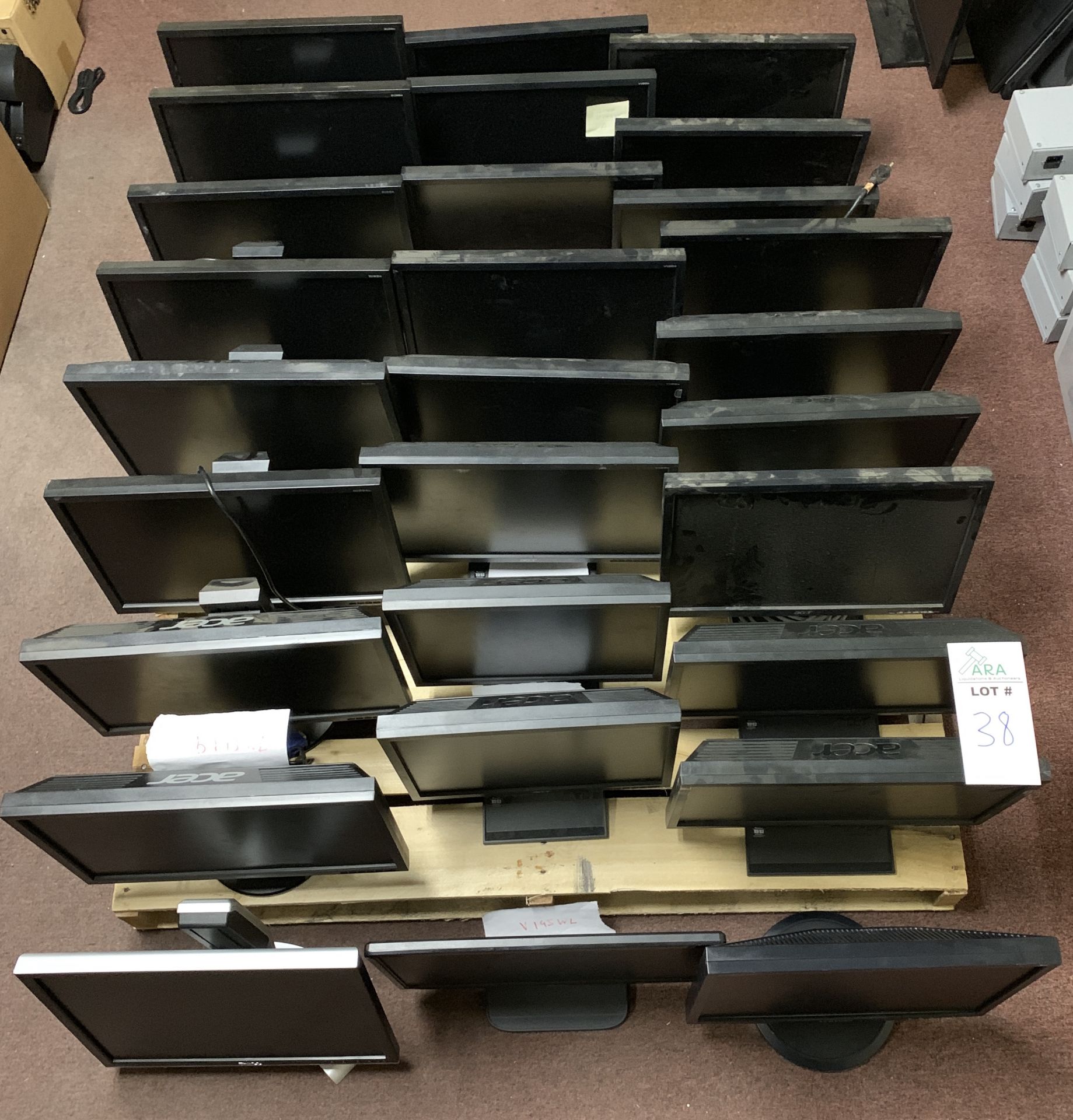 28 MONITORS - DELL 1908FPC, SAMSUNG SYNC MASTER 940N, ACER V195WL, V193W, V173, B193WL, B193W - Bild 2 aus 3