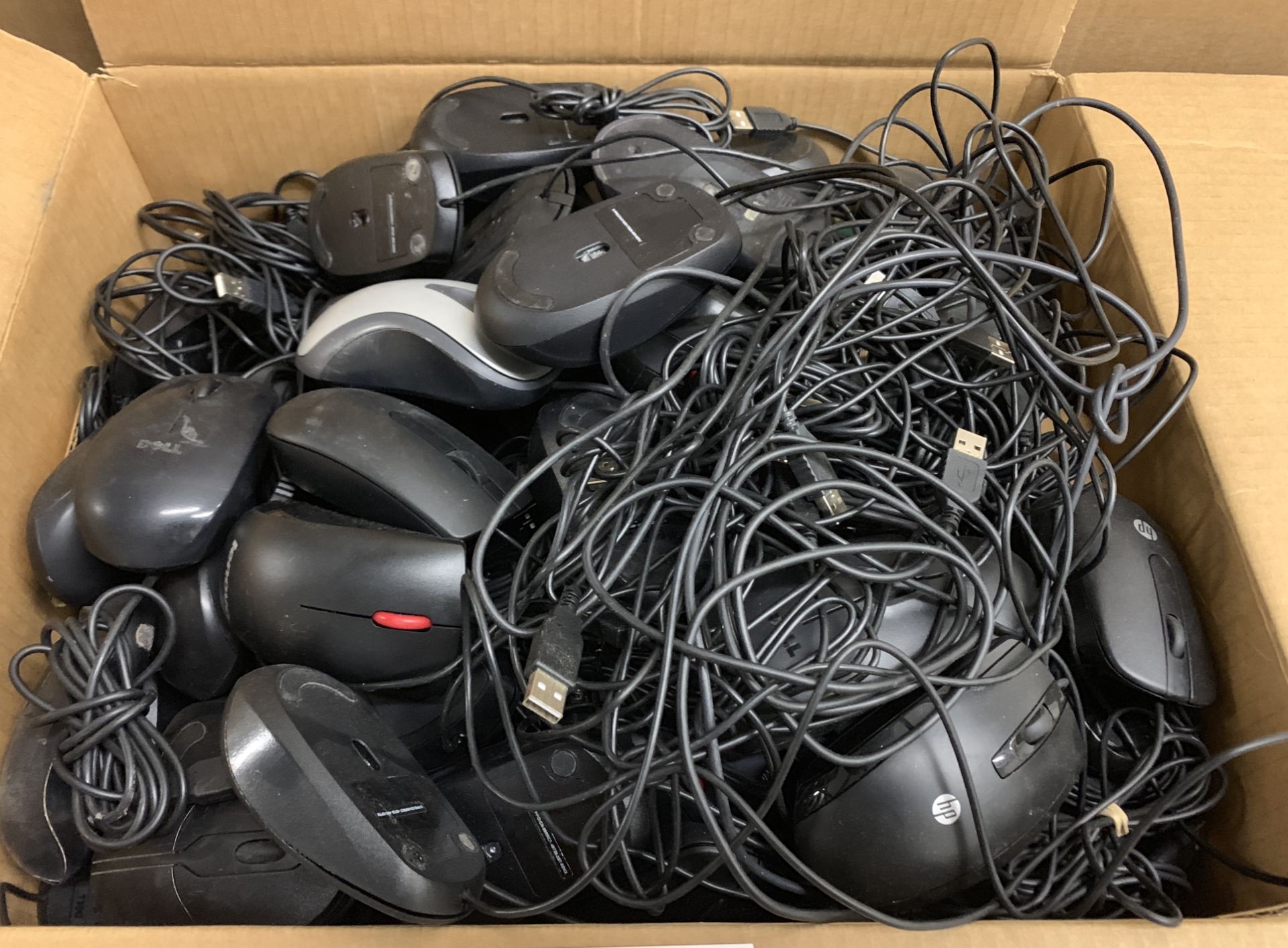LARGE BOX OF HP USB MOUSE AND SOME MIXED ITEMS