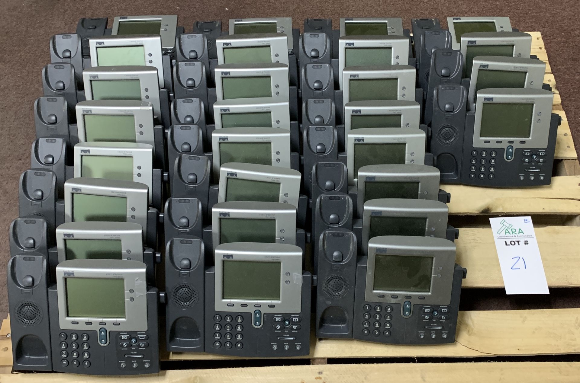 28 CISCO PHONE SYSTEMS - MODEL 7941 - Bild 2 aus 4