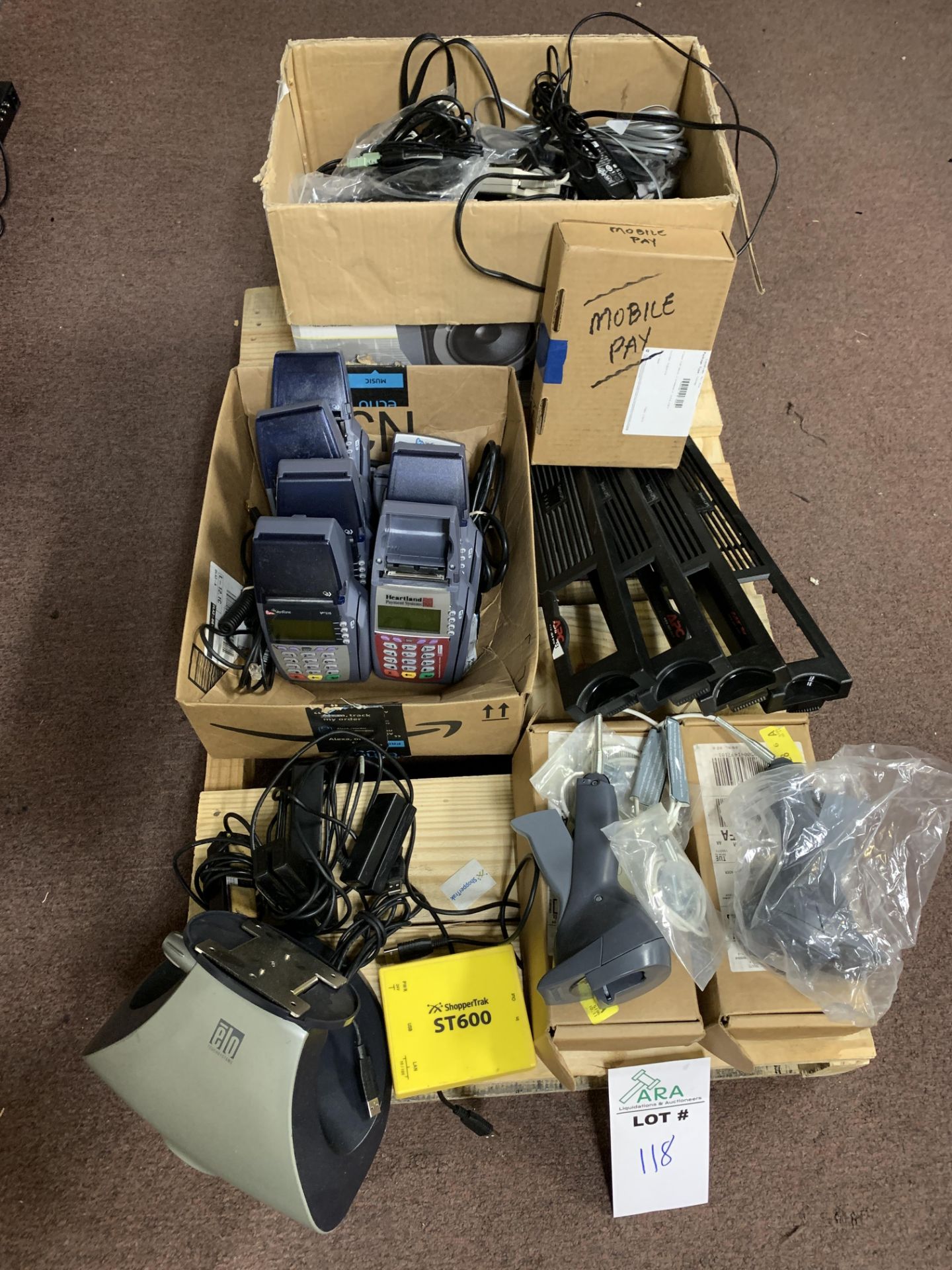 LOT OF MIXED POS/RETAIL EQUIPMENT: VERIFONE TERMINALS/CARD READERS, SENSOR REMOVERS, SHOPPERTRAK