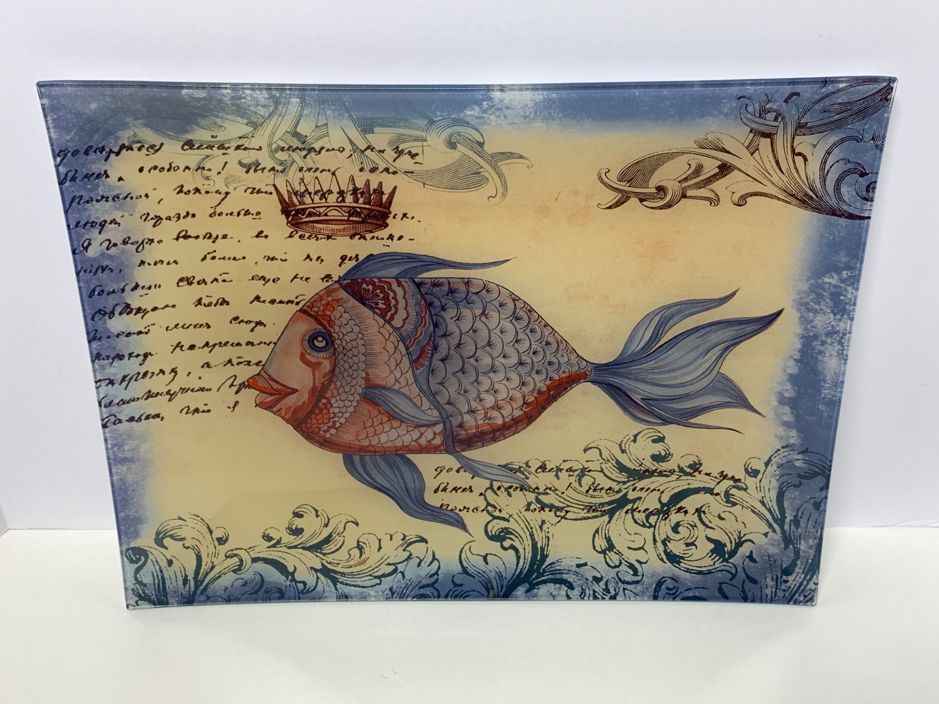 DECORATIVE GLASS FISH ROYAL PRINT SERVING PLATE