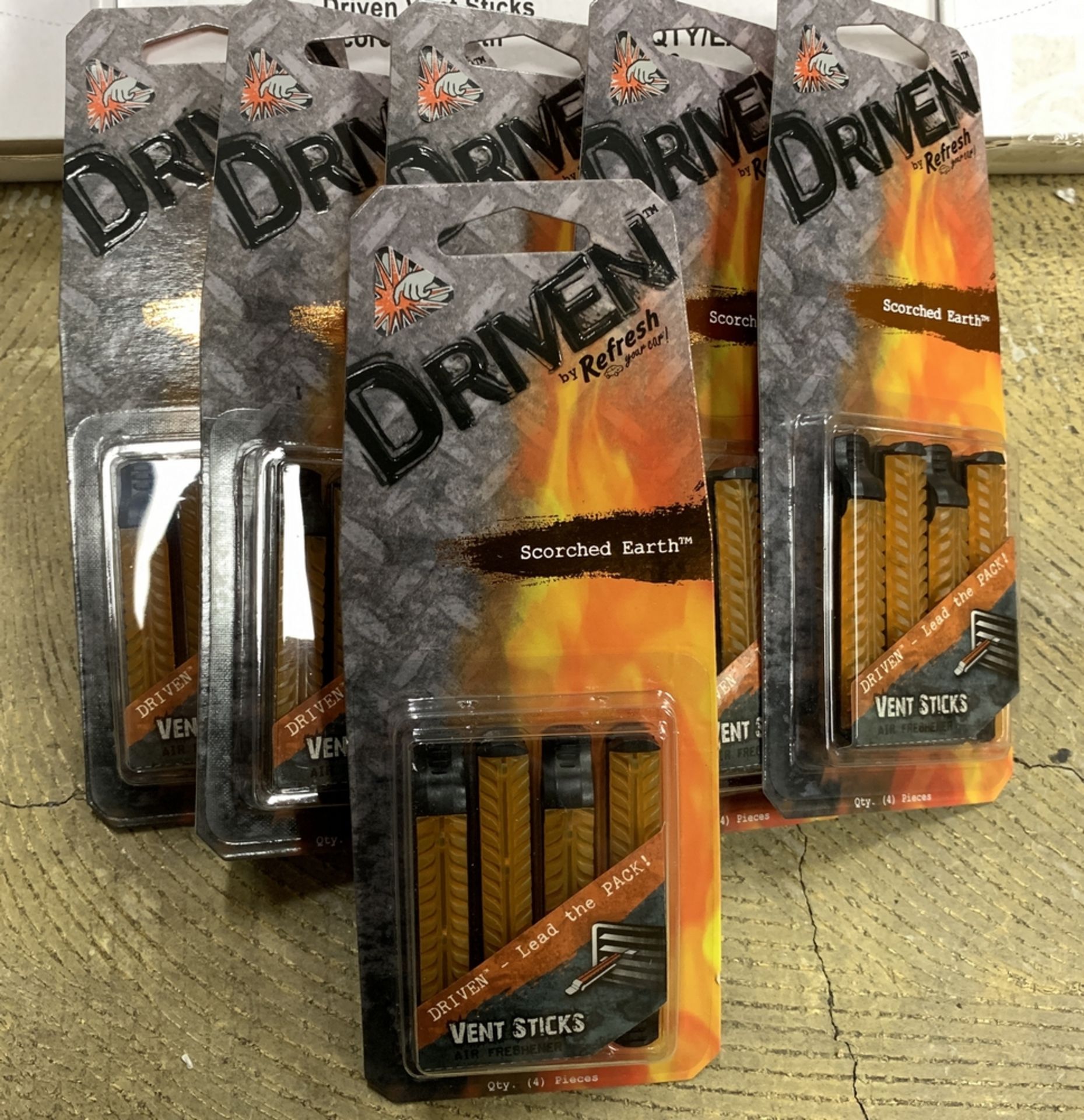 180 PACKS OF CAR VENT SCENTED STICKS (8 STICKS PER PACKAGE) DRIVEN BY REFRESH 'SCORCHED EARTH".