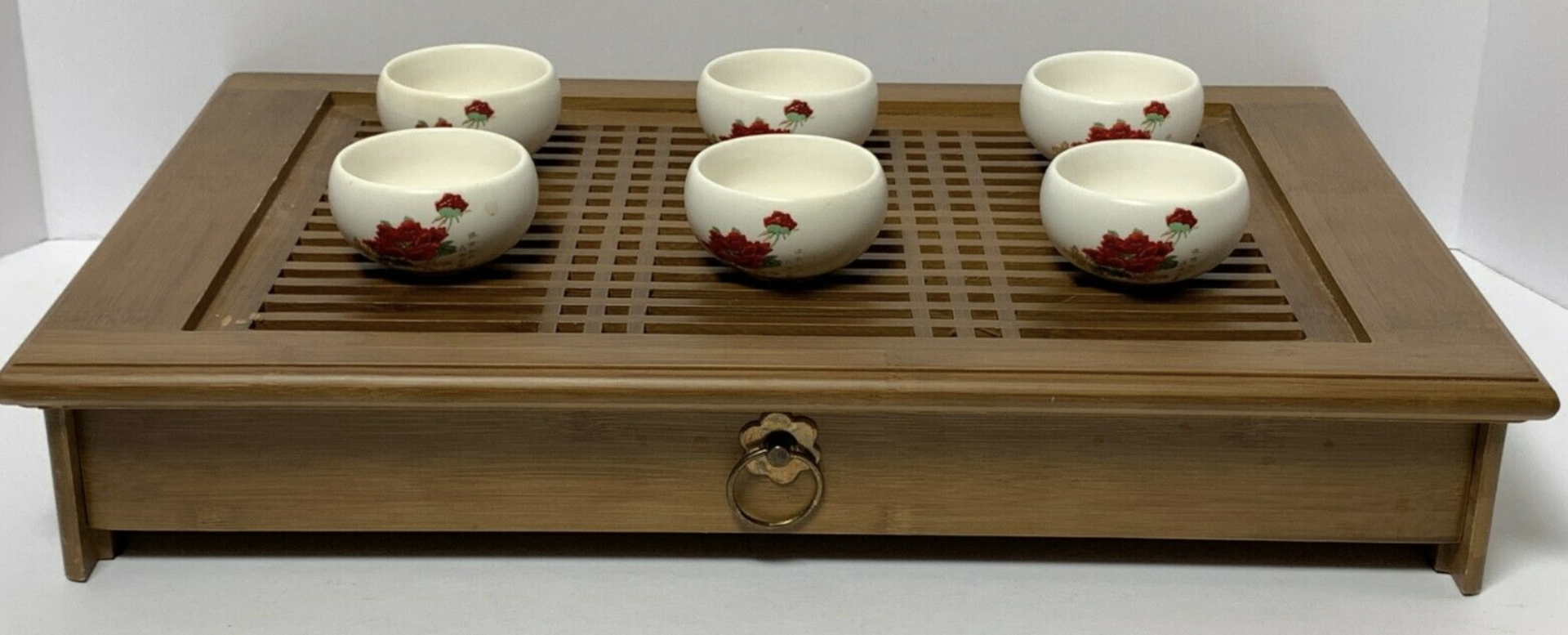 Eilong Taiwan 1987 Tea Cup Set of 6, with Wood Display Storage Unit with Drawer