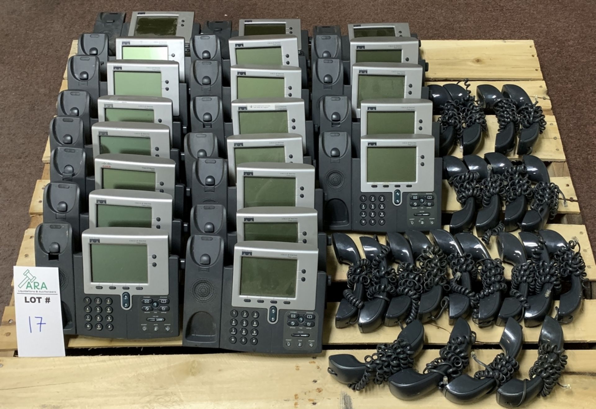 21 CISCO PHONE SYSTEMS - MODEL 7940 - INCLUDING HANDSETS ALL ITEMS ARE SOLD AS IS UNTESTED BUT - Image 2 of 4
