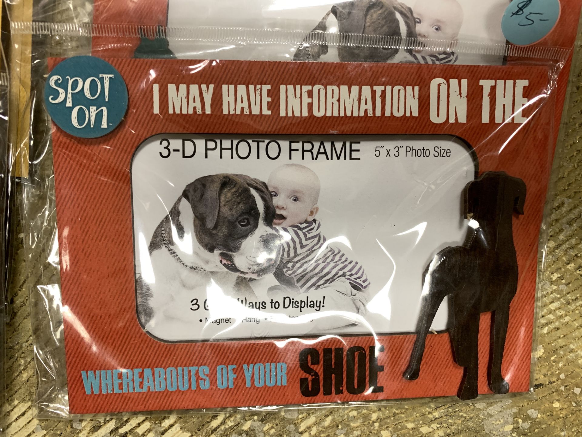 LOT OF 30++ PHOTO FRAMES IN PACKAGING, 'SPOT ON' DOG PET THEMED, MANY DIFFERENT FUNNY SAYINGS AND - Image 2 of 7