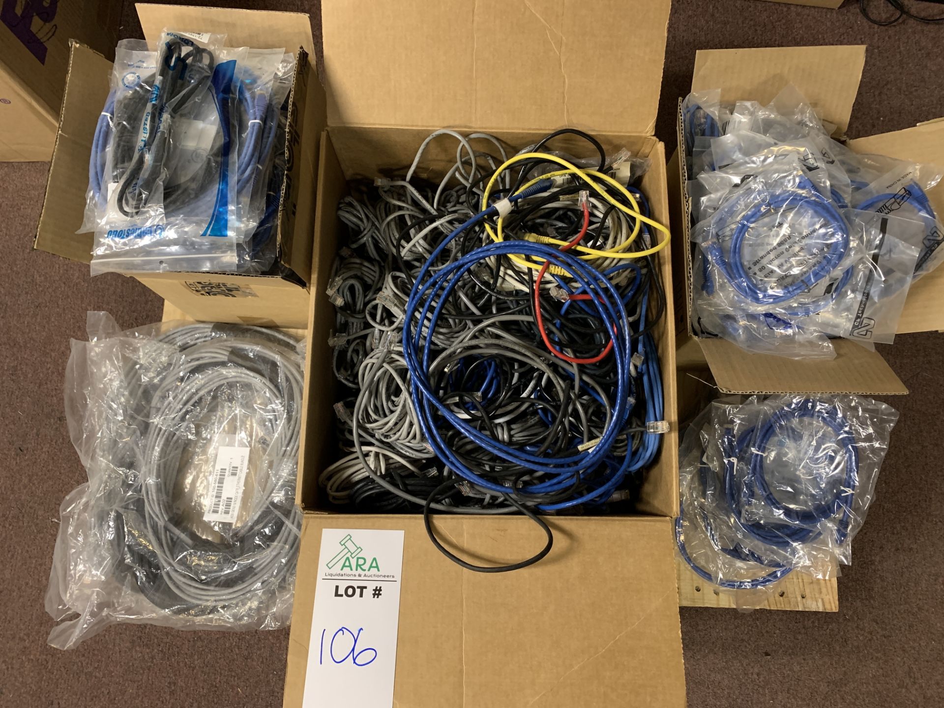 LOT OF MISC LENGTH CAT 5 NETWORK CABLES. ALL ITEMS ARE SOLD AS IS UNTESTED BUT CAME FROM A WORKING