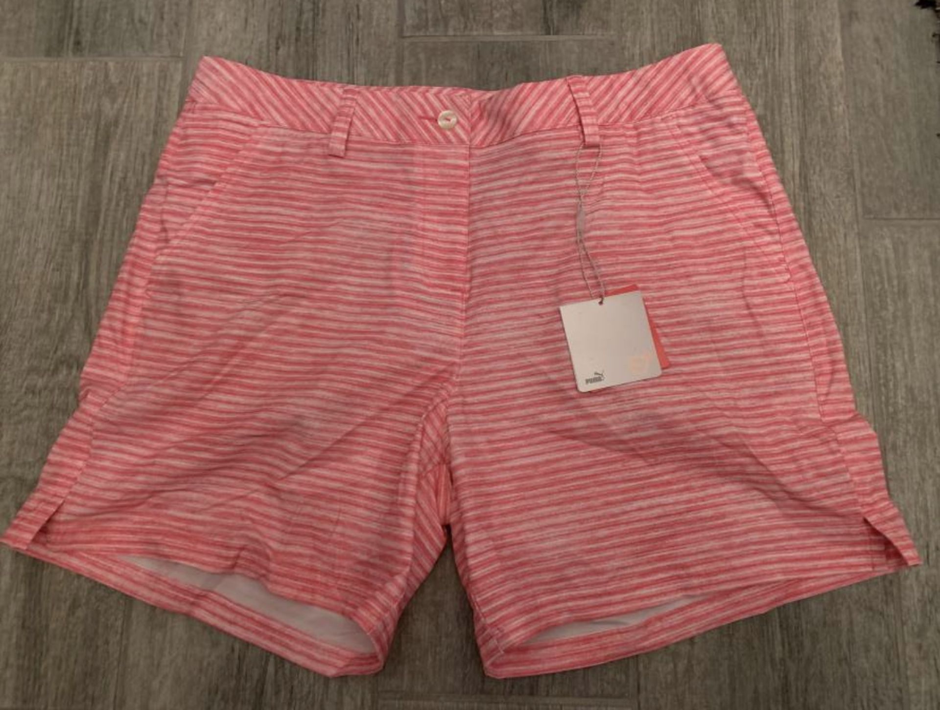 307 New Tagged PUMA Pink & White Women's Shorts, Retail on tag $75, We are offered under $3.26 EA!