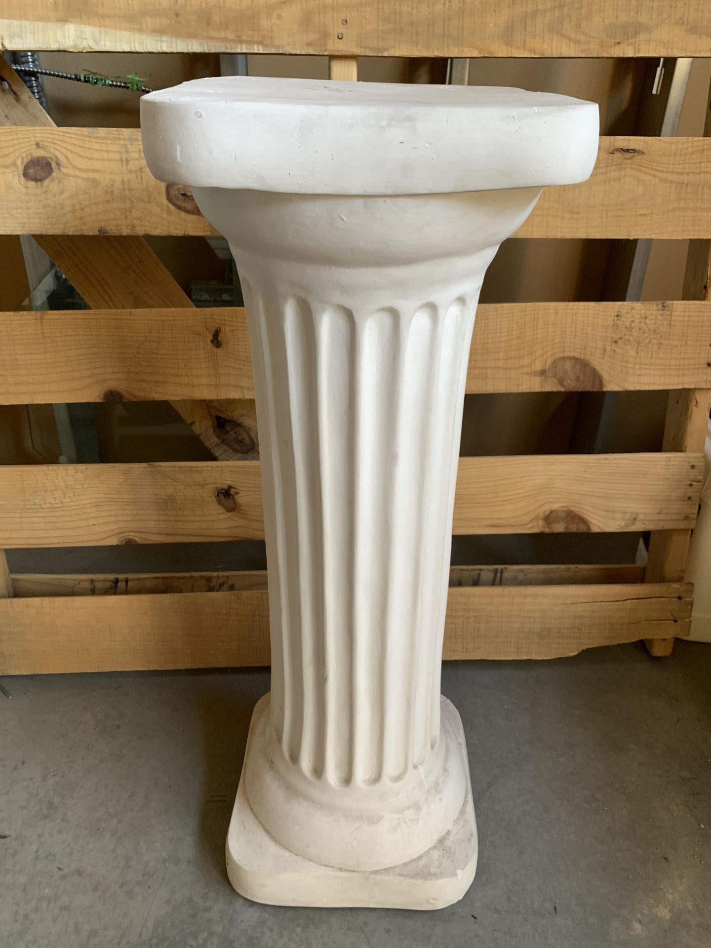 Column Pillar Decorative Stand, stands about 3' tall **Las Vegas Pick-Up only, see description**